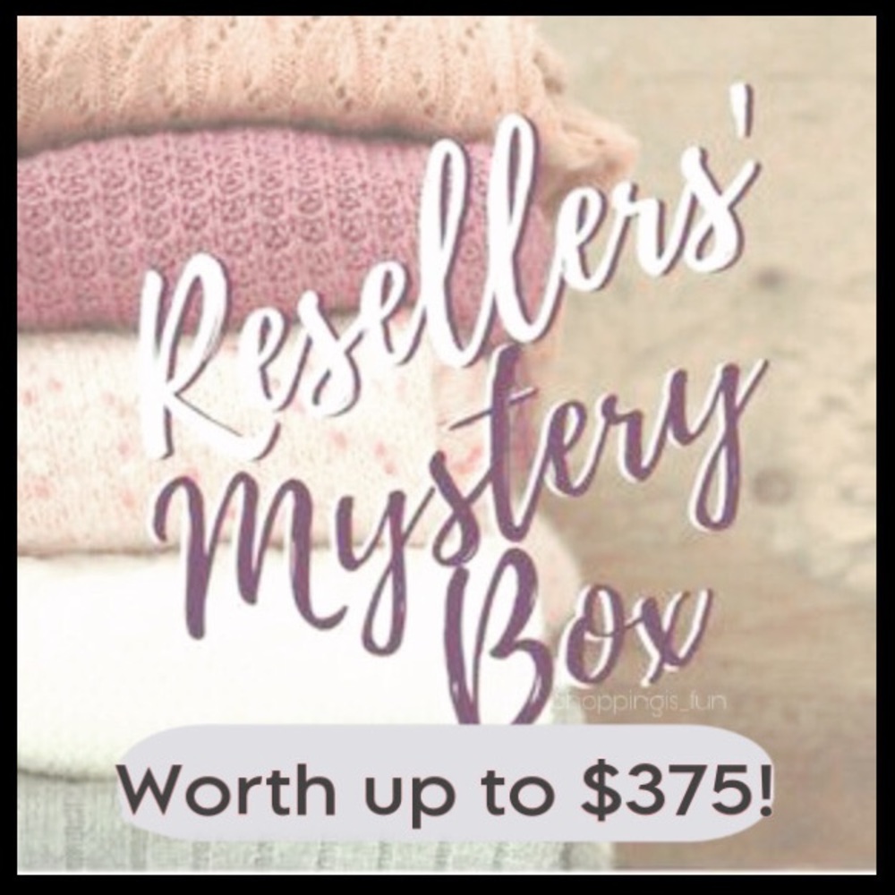 14 Lot Women’s Fashion Mystery Clothing Box Reseller Grab Bag Tops Clothes
